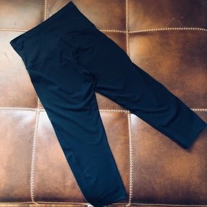 Pinkblush Pants - PinkBlush Active Maternity Black Stretchy Capris Pinkblush Pants - PinkBlush Active Maternity Black Stretchy Capris